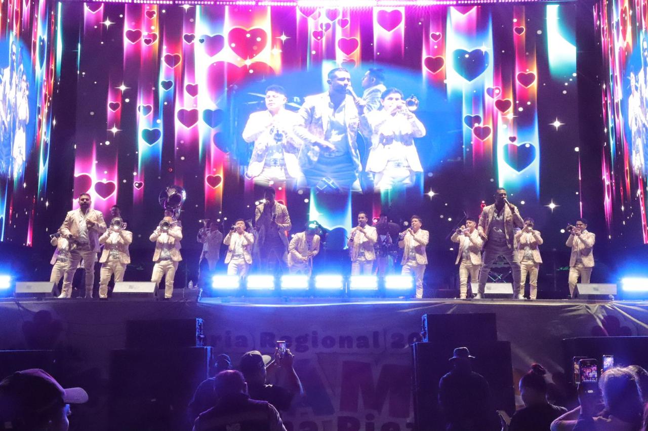 ROSI WONG CELEBRARÁ A LAS MADRES CON MARÍA JOSÉ, ALEX SYNTEK Y LOS HORÓSCOPOS DE DURANGO EN LA FERIA REGIONAL 2026